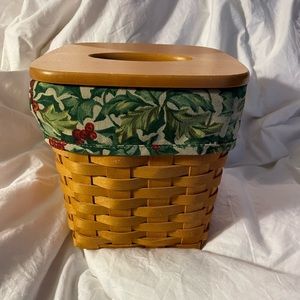 Longenberger tissue basket with Christmas lining